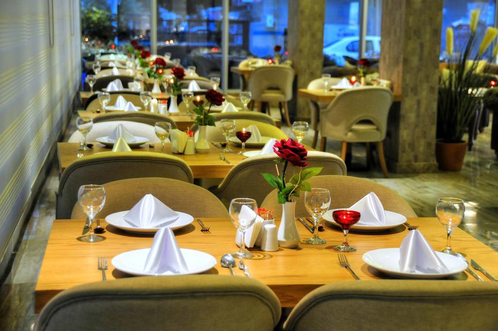 Golden Deluxe Hotel 아다나 외부 사진