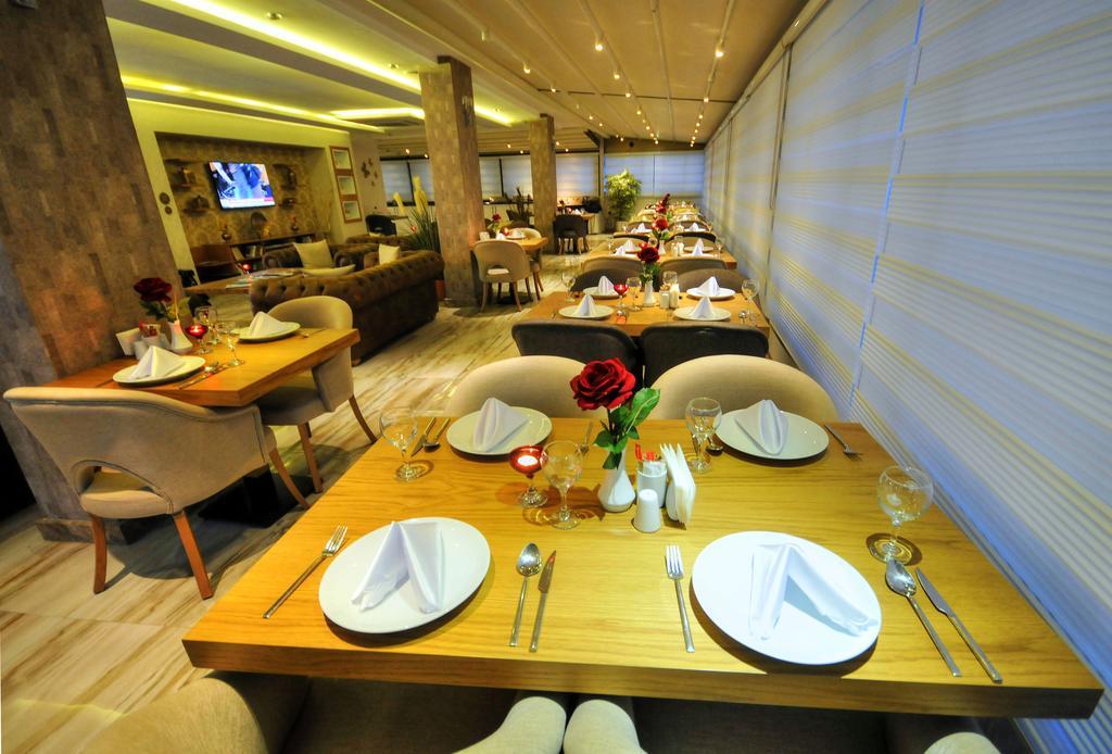 Golden Deluxe Hotel 아다나 외부 사진