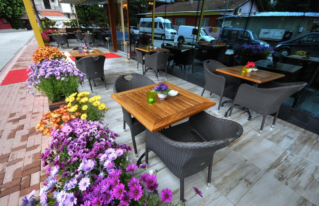 Golden Deluxe Hotel 아다나 외부 사진