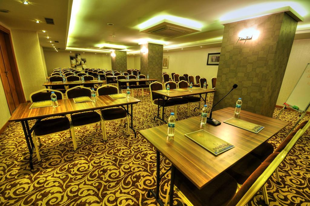 Golden Deluxe Hotel 아다나 외부 사진