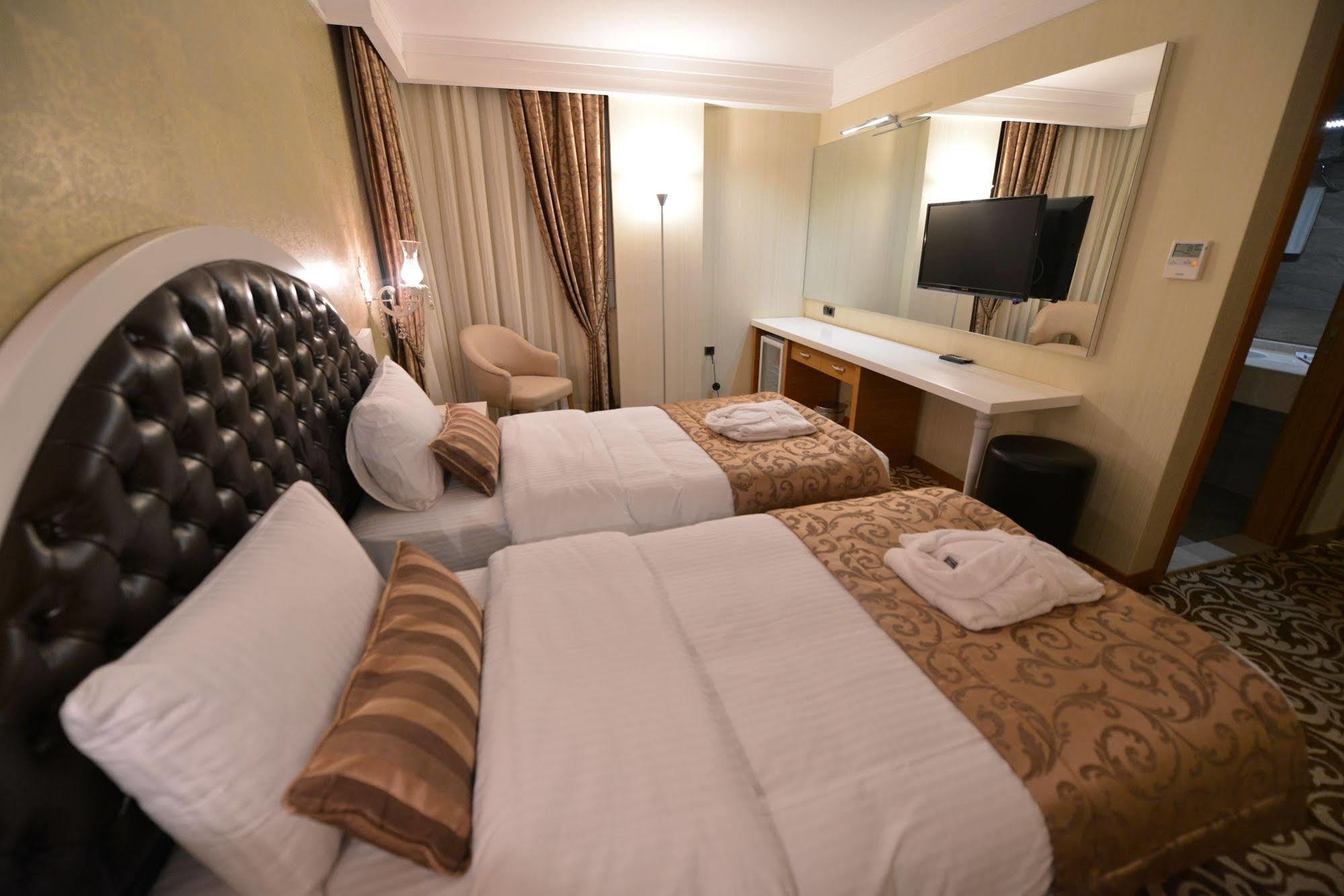 Golden Deluxe Hotel 아다나 외부 사진
